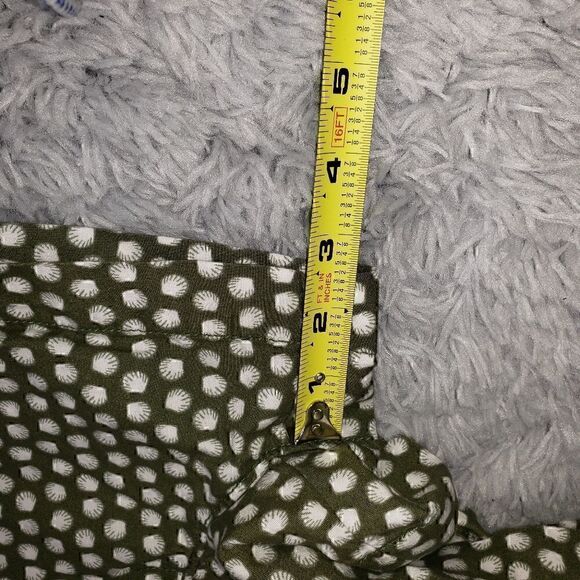 OLD NAVY Olive Green & White Seashell Shorts - Picture 8 of 11